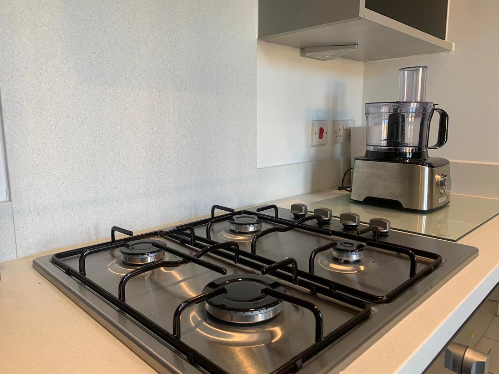 Luxury 2 Bedroom Northampton Townhouse With Balcony المظهر الخارجي الصورة